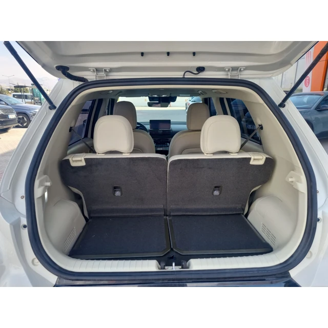 2025 HYUNDAI INSTER ADVANCE