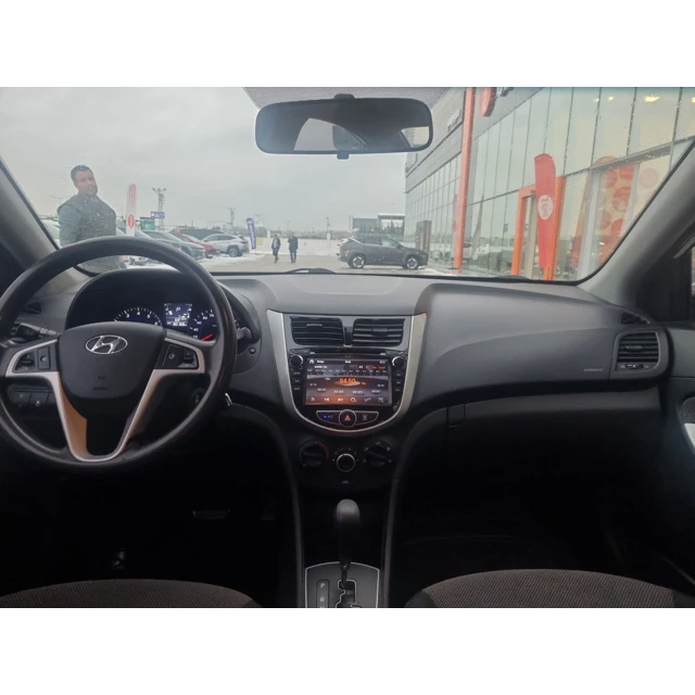 2013 HYUNDAI ACCENT MODE PLUS