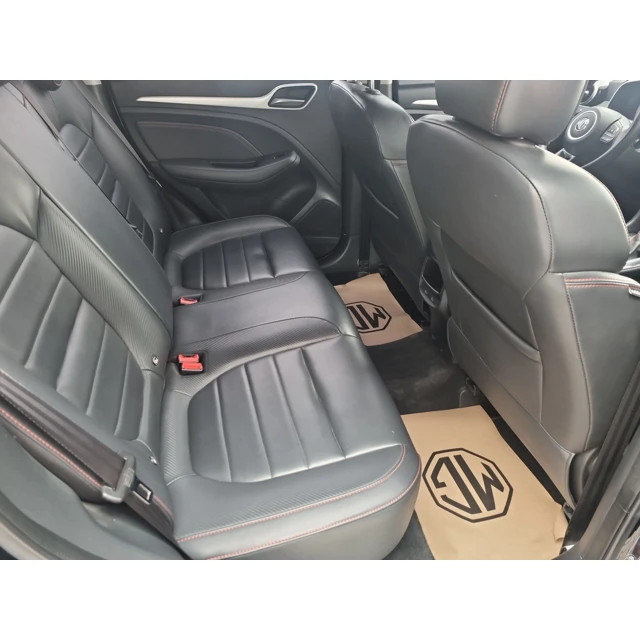 2024 MG ZS LUXURY PLUS